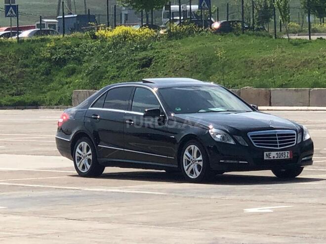 Mercedes E 220 2012, 133,385 km - 2.2 л - Bakı