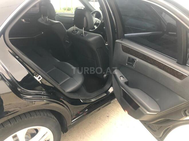 Mercedes E 220 2012, 133,385 km - 2.2 л - Bakı