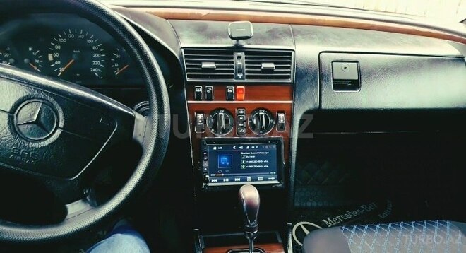 Mercedes C 180 1995, 400,224 km - 1.8 l - Gədəbəy