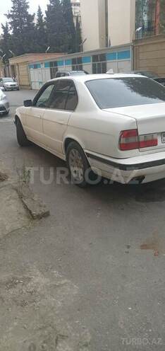 BMW 520 1991, 235,000 km - 2.0 l - Bakı