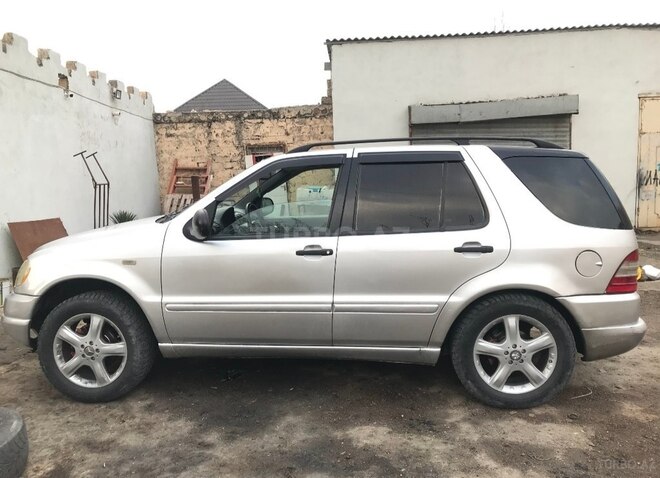 Mercedes ML 320 1999, 305,775 km - 3.2 l - Bakı