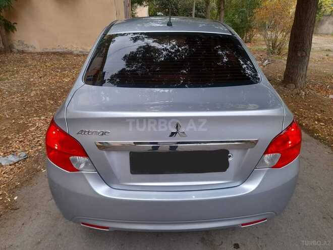 Mitsubishi Attrage 2014, 125,200 km - 1.2 l - Bakı