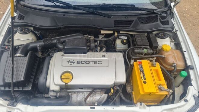 Opel Astra 2000, 420,000 km - 1.6 l - Bakı