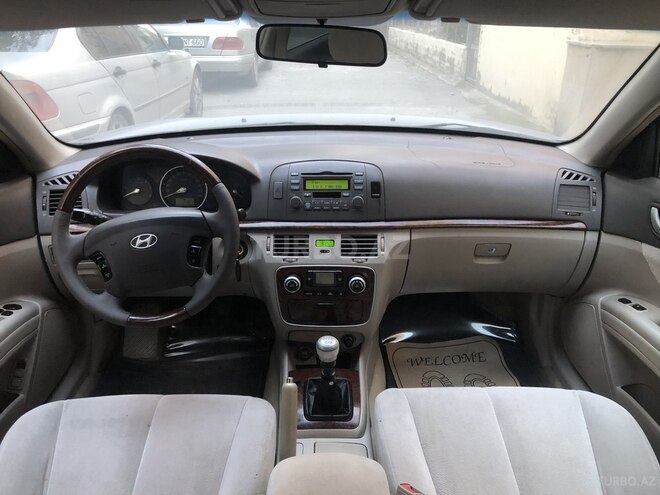 Hyundai Sonata 2006, 260,000 km - 2.0 l - Bakı