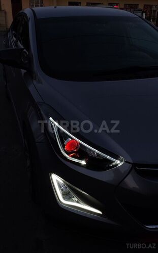Hyundai Elantra 2015, 72,000 km - 1.8 l - Zaqatala