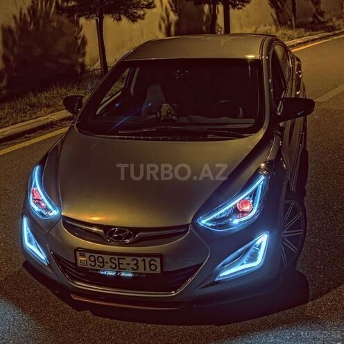 Hyundai Elantra 2015, 72,000 km - 1.8 l - Zaqatala