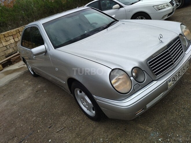 Mercedes E 240 1998, 285,000 km - 2.4 л - Sumqayıt