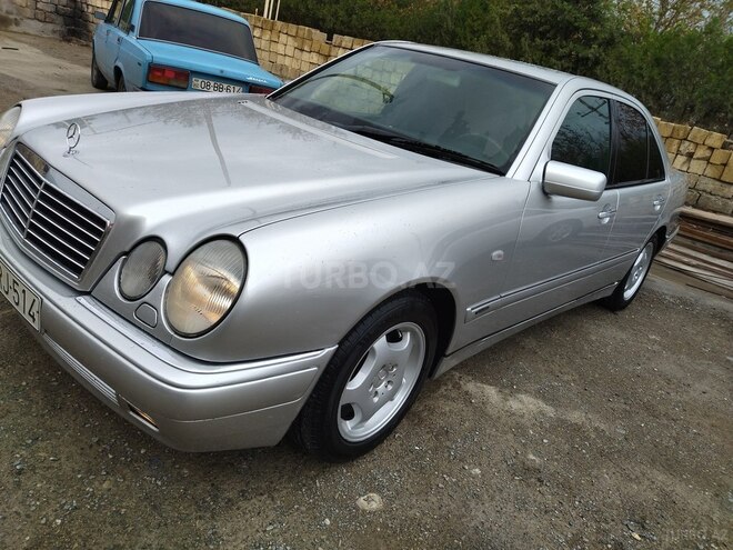 Mercedes E 240 1998, 285,000 km - 2.4 л - Sumqayıt