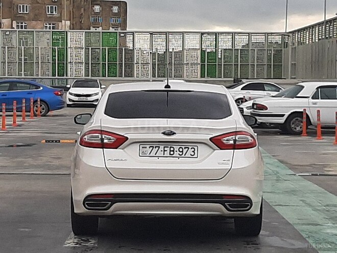 Ford Fusion 2013, 135,000 km - 2.0 l - Bakı