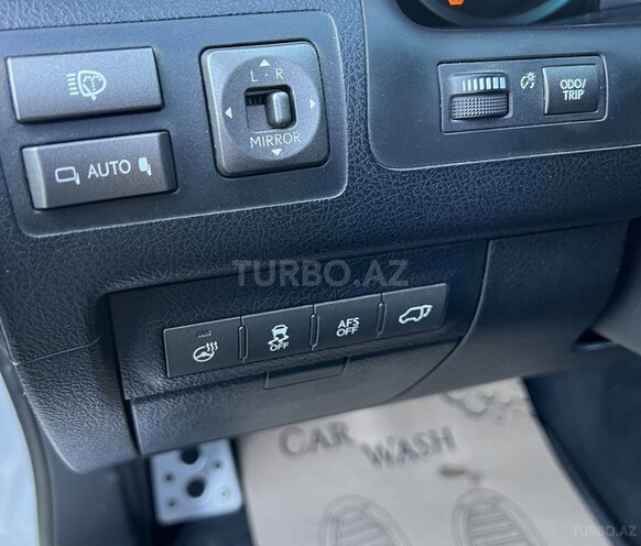 Lexus LX 570 2015, 280,000 km - 5.7 l - Şəmkir