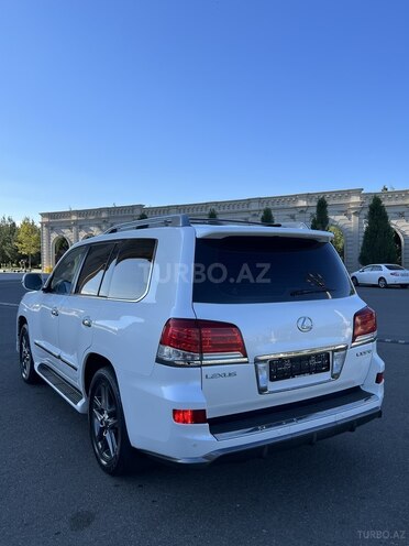 Lexus LX 570 2015, 280,000 km - 5.7 l - Şəmkir