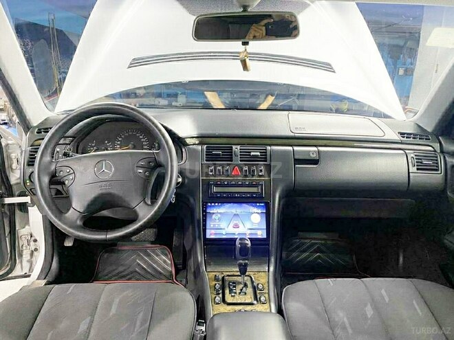 Mercedes E 280 1999, 350,000 km - 2.8 л - Bakı