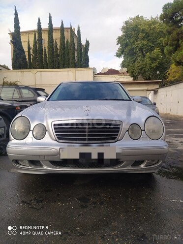 Mercedes E 280 1999, 350,000 km - 2.8 л - Bakı
