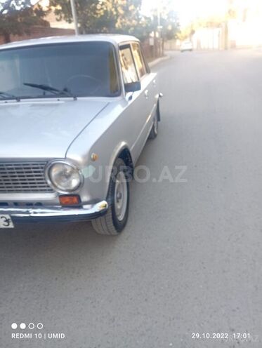 LADA (VAZ) 21011 1979, 813,000 km - 1.5 l - Gəncə