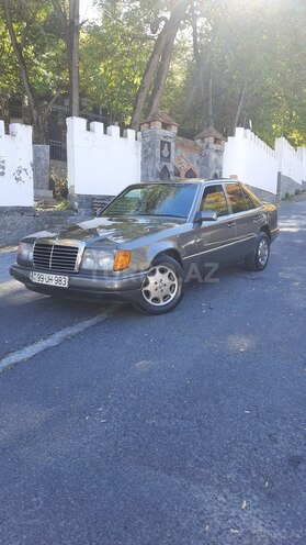 Mercedes E 250 1991, 658,000 km - 2.5 л - Şəki