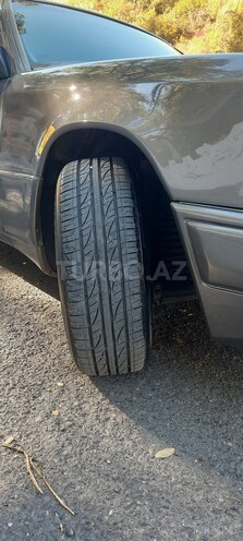 Mercedes E 250 1991, 658,000 km - 2.5 л - Şəki