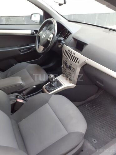 Opel Astra 2008, 233,222 km - 1.7 l - Bakı