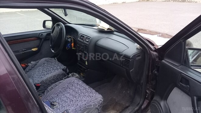 Opel Vectra 1995, 210,000 km - 2.0 l - Sumqayıt