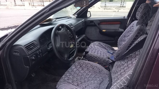 Opel Vectra 1995, 210,000 km - 2.0 l - Sumqayıt