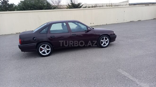 Opel Vectra 1995, 210,000 km - 2.0 l - Sumqayıt