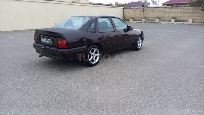 Opel Vectra 1995, 210,000 km - 2.0 l - Sumqayıt