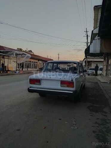 LADA (VAZ) 2107 2008, 200,000 km - 1.6 л - Sabirabad