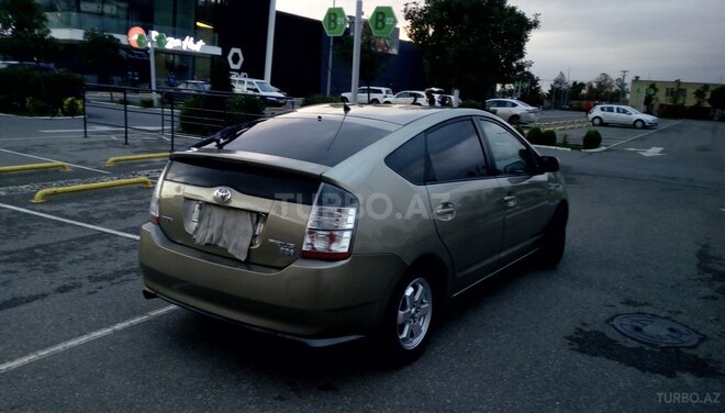 Toyota Prius 2009, 199,800 km - 1.5 l - Bakı