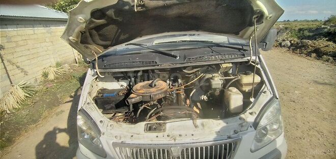 GAZ 330202-740 2004, 250,000 km - 2.4 л - Ucar