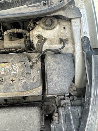 Hyundai Accent 2011, 176,000 km - 1.6 l - Bakı