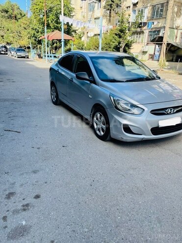 Hyundai Accent 2011, 176,000 km - 1.6 l - Bakı