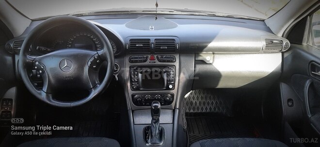 Mercedes C 200 2001, 278,000 km - 2.0 l - Bakı