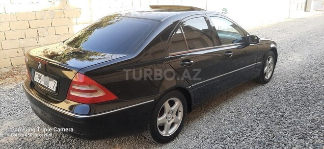 Mercedes C 200 2001, 278,000 km - 2.0 l - Bakı