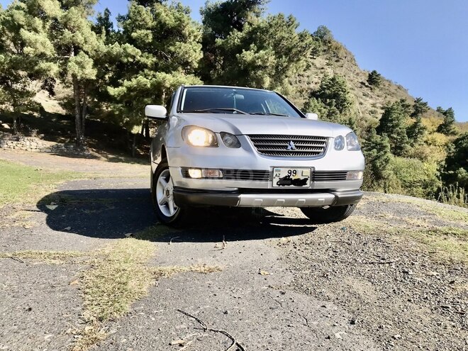 Mitsubishi Airtrek 2002, 332,000 km - 2.0 l - Zaqatala
