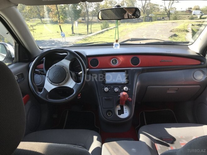 Mitsubishi Airtrek 2002, 332,000 km - 2.0 l - Zaqatala