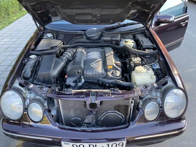 Mercedes E 280 2001, 181,000 km - 2.8 l - Bakı