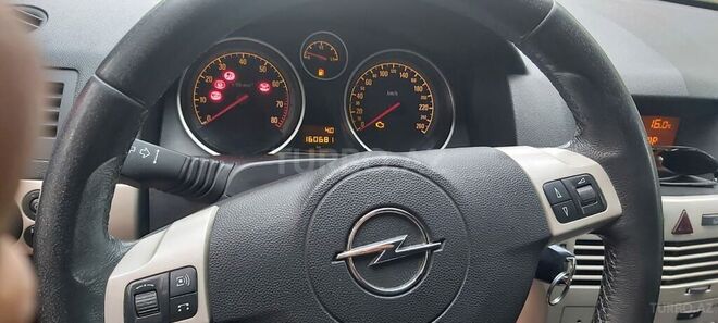 Opel Astra 2007, 160,000 km - 1.4 l - Sumqayıt