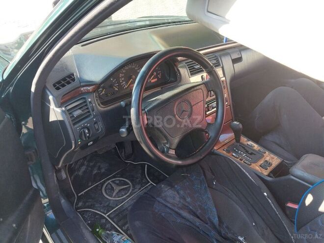 Mercedes E 200 1997, 525,621 km - 2.0 l - Gəncə