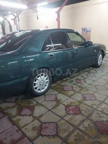 Mercedes E 200 1997, 525,621 km - 2.0 l - Gəncə