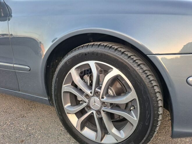 Mercedes E 320 2003, 259,321 km - 3.2 l - Bakı