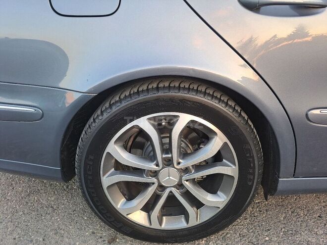 Mercedes E 320 2003, 259,321 km - 3.2 l - Bakı