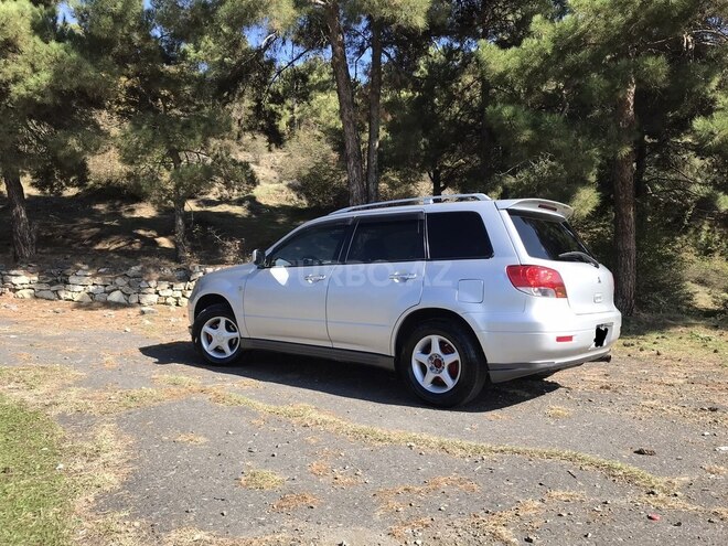Mitsubishi Airtrek 2002, 332,000 km - 2.0 l - Zaqatala