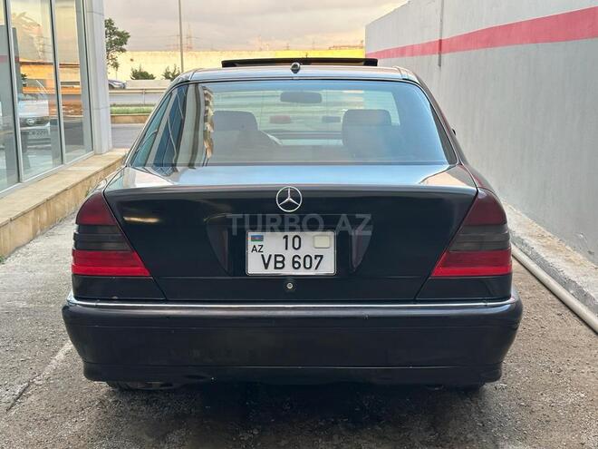 Mercedes C 230 1999, 287,000 km - 2.3 l - Sumqayıt