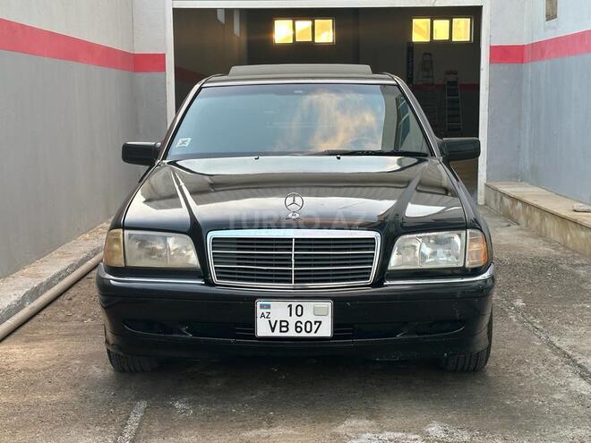 Mercedes C 230 1999, 287,000 km - 2.3 l - Sumqayıt