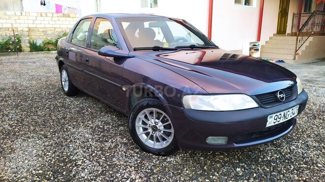 Opel Vectra 1996, 425,000 km - 1.8 л - Sumqayıt