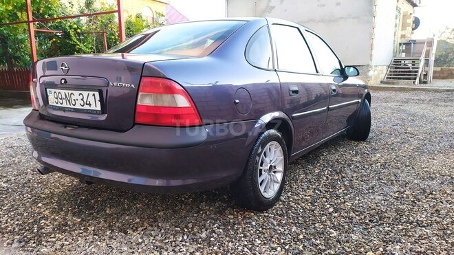Opel Vectra 1996, 425,000 km - 1.8 л - Sumqayıt