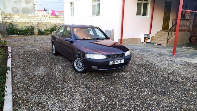 Opel Vectra 1996, 425,000 km - 1.8 л - Sumqayıt