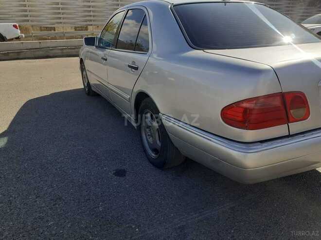 Mercedes E 230 1996, 121,411 km - 2.3 л - Bakı