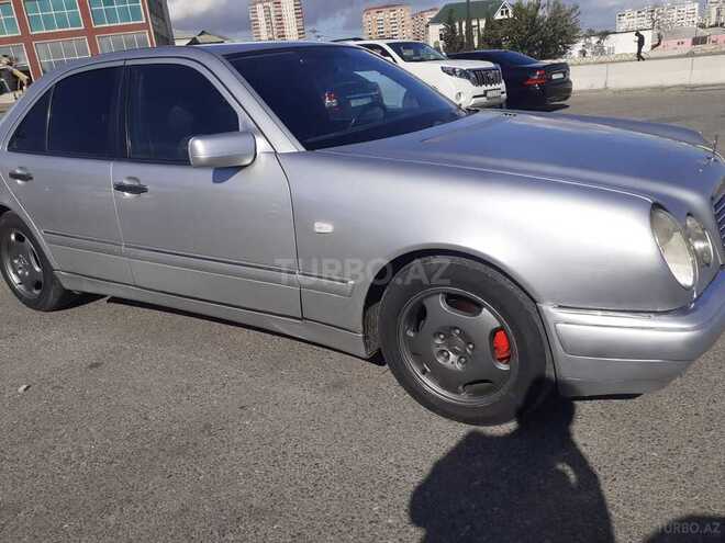 Mercedes E 230 1996, 121,411 km - 2.3 л - Bakı