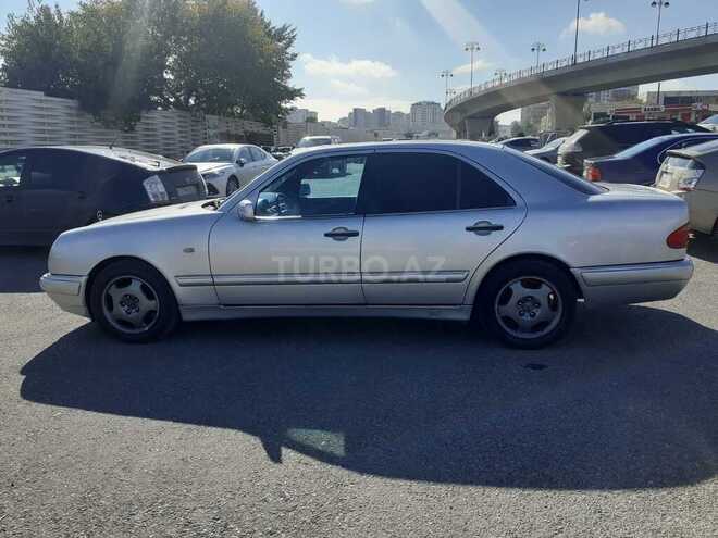Mercedes E 230 1996, 121,411 km - 2.3 л - Bakı