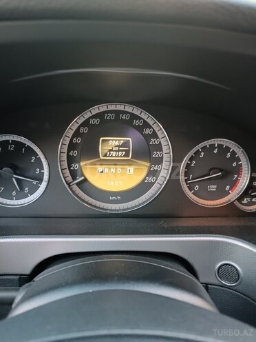 Mercedes E 200 2011, 178,000 km - 1.8 l - Bakı